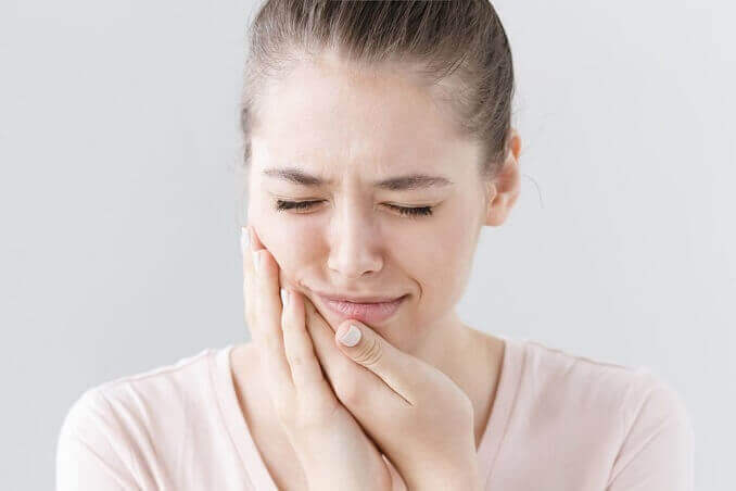 sensitive teeth treatment in Pune